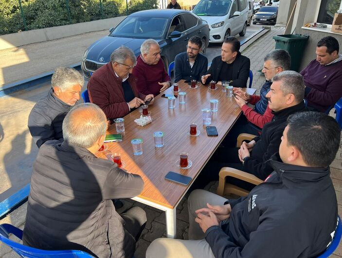 Gazeteci Adem Metan Hatay'da, İstanbul AK Parti İlçe Belediye Başkanları ile buluştu